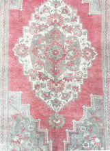 Load image into Gallery viewer, 6x11 Vintage Central Anatolian Oushak Style 'Taşpınar' Turkish Area Rug | Bold Medallion Warm Muted Colors Floral Embellishments Stylized Border | SKU 215