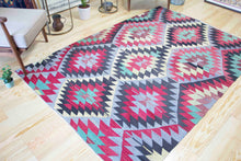 Load image into Gallery viewer, 5x8 Vintage Anatolian Turkish Kilim Area Rug | Repeating Staggered Tribal Symbols Allover | SKU 369