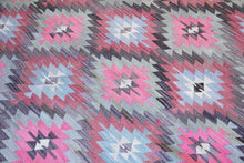 Load image into Gallery viewer, 6x10 Vintage Anatolian Turkish Kilim Area Rug | Interlocked pink gray geometric tribal symbols | SKU 409