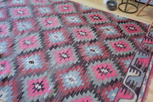 Load image into Gallery viewer, 6x10 Vintage Anatolian Turkish Kilim Area Rug | Interlocked pink gray geometric tribal symbols | SKU 409
