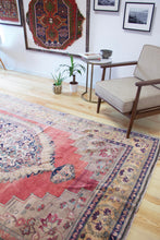 Load image into Gallery viewer, 6x11 Vintage Central Anatolian Oushak Style 'Taspinar' Turkish Area Rug | Bold Medallion Muted Colors Floral Border | SKU 438