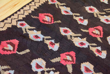 Load image into Gallery viewer, 5x7 Vintage Eastern Anatolian 'Kars' Turkish Kilim Area Rug | Balanced floral design onyx field geometric border | SKU 485