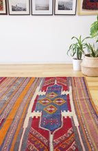 Load image into Gallery viewer, 5x9 Vintage Eastern Anatolian 'Sivas' Turkish Kilim Area Rug | Triple horizontal medallion with colorful stripes | SKU 495