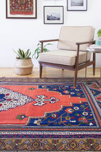 Load image into Gallery viewer, 6x11 Vintage Central Anatolian 'Taspinar' Turkish Area Rug Bold Medallion Spacious Field Floral Corner Brackets Geometric Border | SKU 548