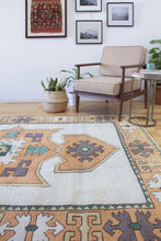 Load image into Gallery viewer, 6x8 Vintage Central Anatolian Oushak Style 'Aksaray' Turkish Area Rug Bold Medallion 'Kazak Shield' Design Geometric Border | SKU 554