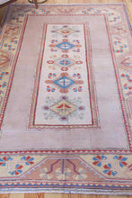 Load image into Gallery viewer, 6x8 Vintage Western Anatolian Oushak Style 'Milas' Turkish Area Rug Spacious Field Geometric Design Floral Border Soft Colors | SKU 558