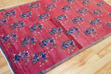 Load image into Gallery viewer, 4x7 Vintage Central Anatolian Turkish Area Rug Symmetrically Designed Bold Flowers on Red Field Earthy Border | SKU 566