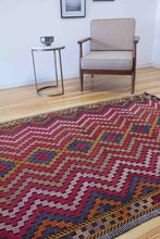 Load image into Gallery viewer, 5x9 Vintage Southern Anatolian Turkish Kilim Area Rug | Symmetrical Staggered Design with Diamond Shapes in the Middle Bold Colors | SKU 639