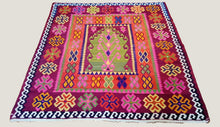 Load image into Gallery viewer, 5x6 Vintage Northern Anatolian Turkish Handwoven Kilim Rug | Vibrant Colors Single Niche Design Geometric Designs | SKU 722

