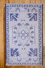 Load image into Gallery viewer, 2x3 Vintage Central Anatolian Turkish Mini Rug | SKU M101
