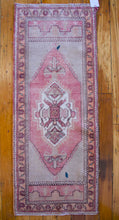 Load image into Gallery viewer, 2x3 Vintage Central Anatolian Turkish Mini Rug | SKU M104
