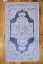 Load image into Gallery viewer, 2x3 Vintage Central Anatolian Turkish Mini Rug | SKU M107
