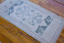 Load image into Gallery viewer, 2x3 Vintage Central Anatolian Turkish Mini Rug | SKU M108
