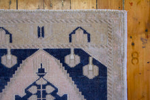 Load image into Gallery viewer, 2x3 Vintage Central Anatolian Turkish Mini Rug | SKU M112

