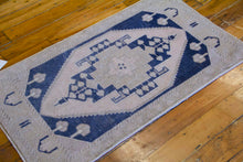 Load image into Gallery viewer, 2x3 Vintage Central Anatolian Turkish Mini Rug | SKU M112
