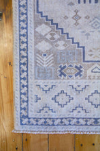 Load image into Gallery viewer, 2x3 Vintage Central Anatolian Turkish Mini Rug | SKU M114

