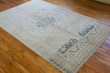 Load image into Gallery viewer, 6x10 Vintage Central Anatolian Turkish Area Rug | SKU 738
