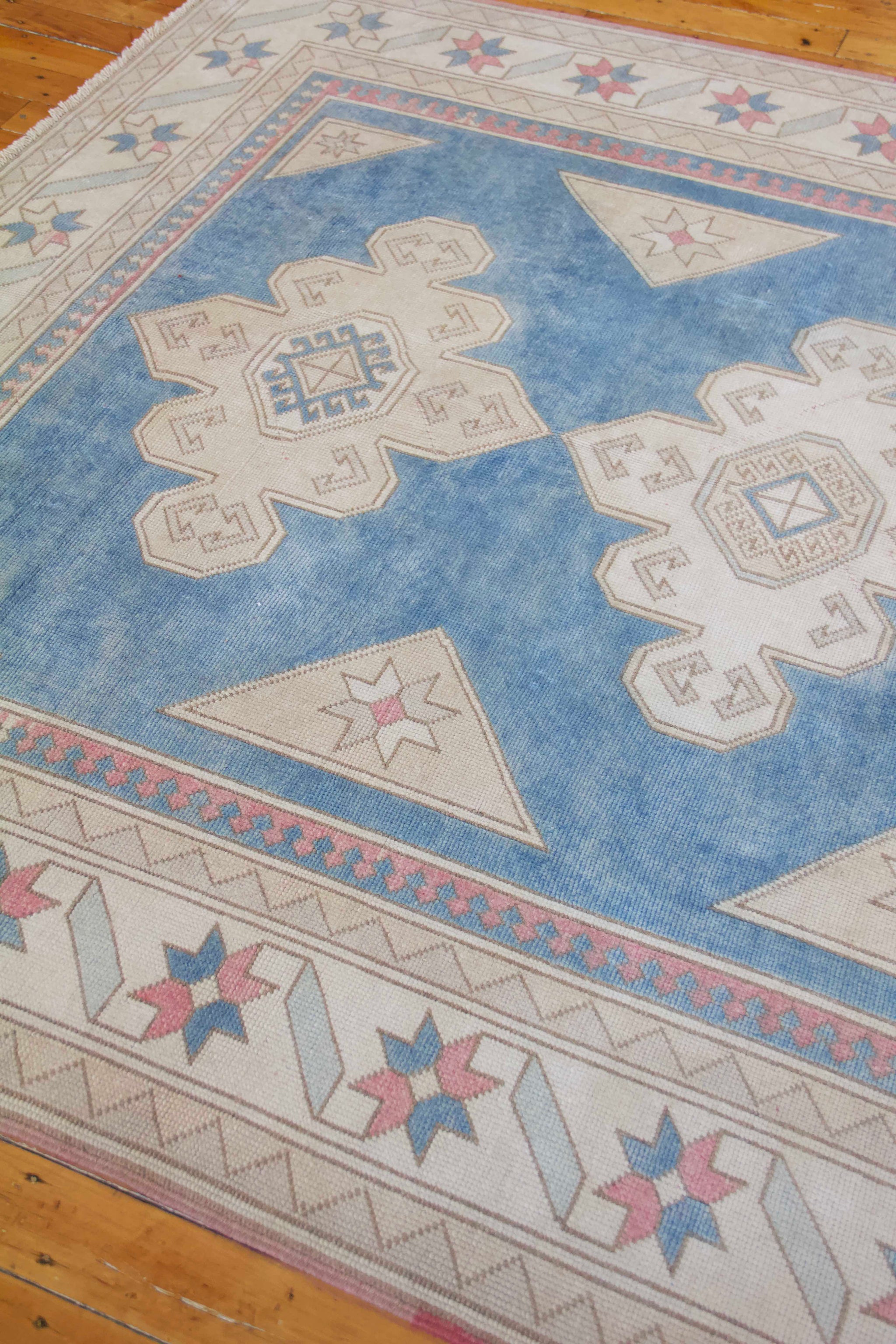 6x10 Vintage Central Anatolian Turkish Area Rug | SKU 739