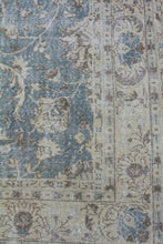 Load image into Gallery viewer, 8x10 Vintage Western Anatolian Turkish Area Rug | SKU 741
