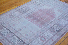 Load image into Gallery viewer, 4x6 Vintage Central Anatolian Turkish Area Rug | SKU 748
