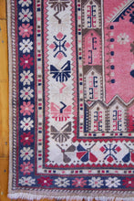 Load image into Gallery viewer, 4x6 Vintage Central Anatolian Turkish Area Rug | SKU 753

