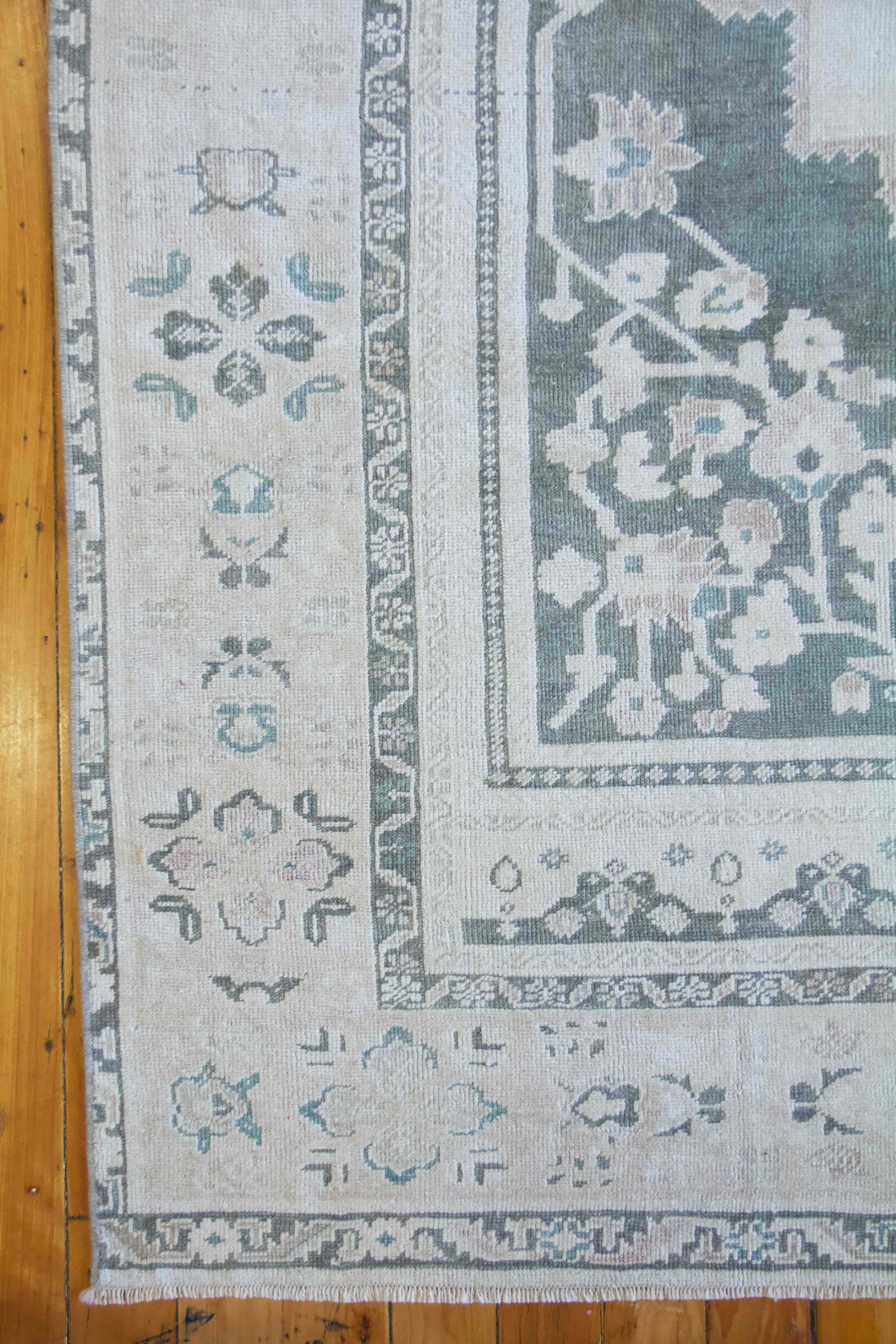 7x10 Vintage Central Anatolian Turkish Area Rug | SKU 756