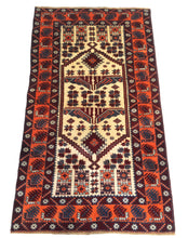 Load image into Gallery viewer, 4x6 Vintage Western Anatolian &#39;Yagcibedir&#39; Turkish Area Rug | Bold Medallion Design Light Field Vibrant Border  | SKU 202

