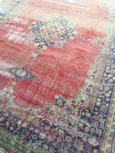 Load image into Gallery viewer, 8x11 Vintage Western Anatolian Oushak Style &#39;Demirci&#39; Turkish Area Rug | Intricate Medallion Spacious Field Muted Colors Floral Border  | SKU 203
