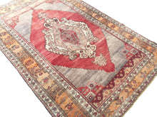 Load image into Gallery viewer, 5x9 Vintage Central Anatolian Oushak Style &#39;Taşpınar&#39; Turkish Area Rug | Bold Medallion Warm Colors Spacious Field Floral Border | SKU 240
