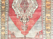 Load image into Gallery viewer, 5x9 Vintage Central Anatolian Oushak Style &#39;Taşpınar&#39; Turkish Area Rug | Bold Medallion Warm Colors Spacious Field Floral Border | SKU 240
