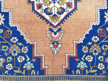 Load image into Gallery viewer, 5x10 Vintage Central Anatolian Oushak Style &#39;Taşpınar&#39; Turkish Area Rug | Diamond Medallion Spacious Field Symmetrical Floral Corner Design Geometric Border | SKU 260
