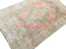 Load image into Gallery viewer, 4x6 Vintage Central Anatolian Oushak Style &#39;Taşpınar&#39; Turkish Area Rug | Diamond Medallion Muted Colors Geometric Design | SKU 268
