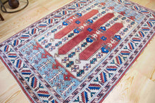 Load image into Gallery viewer, 4x6 Vintage Central Anatolian &#39;Yoruk&#39; Turkish Area Rug | Three pillar design in the field, graphic border | SKU 341
