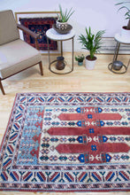 Load image into Gallery viewer, 4x6 Vintage Central Anatolian &#39;Yoruk&#39; Turkish Area Rug | Three pillar design in the field, graphic border | SKU 341
