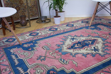 Load image into Gallery viewer, 6x9 Vintage Central Anatolian &#39;Nigde&#39; Turkish Area Rug | Unique medallion design on pink field geometric border | SKU 396
