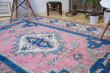 Load image into Gallery viewer, 6x9 Vintage Central Anatolian &#39;Nigde&#39; Turkish Area Rug | Unique medallion design on pink field geometric border | SKU 396
