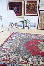 Load image into Gallery viewer, 5x7 Vintage Central Anatolian &#39;Kula&#39; Turkish Area Rug | Bold medallion geometric design earthy colors | SKU 410
