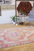 Load image into Gallery viewer, 4x7 Vintage Central Anatolian &#39;Oushak&#39; Turkish Area Rug | Bold Medallion Spacious Field Pink Accents | SKU 424
