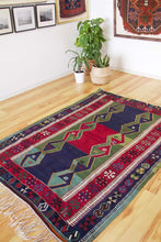 Load image into Gallery viewer, 5x7 Vintage Anatolian Turkish Kilim Area Rug | Symmetrical geometric design tribal motifs alternating colors | SKU 505
