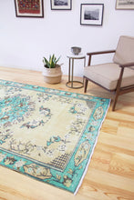 Load image into Gallery viewer, 5x8 Vintage Central Anatolian Oushak Style Turkish Area Rug | Bold turquoise medallion and border chartreuse field | SKU 508
