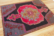 Load image into Gallery viewer, 5x7 Vintage Eastern Anatolian &#39;Kars&#39; Turkish Area Rug | Single bold red medallion black field gray corners pink accents | SKU 513
