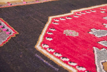 Load image into Gallery viewer, 5x7 Vintage Eastern Anatolian &#39;Kars&#39; Turkish Area Rug | Single bold red medallion black field gray corners pink accents | SKU 513
