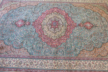 Load image into Gallery viewer, 7x10 Vintage Central Anatolian &#39;Kayseri&#39; Turkish Area Rug | Intricate floral design bold medallion floral border | SKU 514

