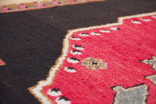 Load image into Gallery viewer, 5x7 Vintage Eastern Anatolian &#39;Kars&#39; Turkish Area Rug | Single bold red medallion black field gray corners pink accents | SKU 525
