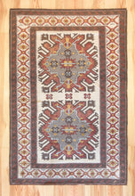 Load image into Gallery viewer, 5x7 Vintage Eastern Anatolian &#39;Kars&#39; Turkish Area Rug | Double medallion on light field with symmetrical tribal symbols | SKU 527
