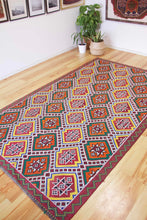 Load image into Gallery viewer, 6x9 Vintage Anatolian Turkish Kilim Area Rug | Repeating staggered all over motifs | SKU 530
