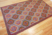 Load image into Gallery viewer, 6x9 Vintage Anatolian Turkish Kilim Area Rug | Repeating staggered all over motifs | SKU 530
