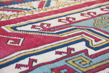 Load image into Gallery viewer, 4x6 Vintage Central Anatolian &#39;Nigde&#39; Turkish Rug | Famous Kazak shield medallion design light border  | SKU 536
