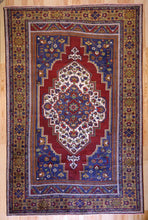 Load image into Gallery viewer, 8x12 Vintage Central Anatolian &#39;Taspinar&#39; Turkish Area Rug Bold Light Medallion Red Field Floral Embellishments | SKU 538

