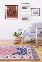 Load image into Gallery viewer, 3x5 Vintage Central Anatolian &#39;Aksaray&#39; Turkish Area Rug with single niche design stylized figures muted colors geometric border | SKU 565
